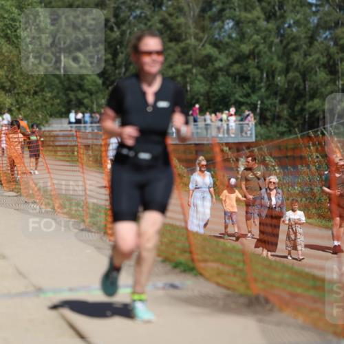 07.09.2025 - 19. Norderstedt Triathlon Michael Strokosch http://msf.ph/oto/8757112 07.09.2025 13:12:52 Laufen 1269 meine-sportfotos.de