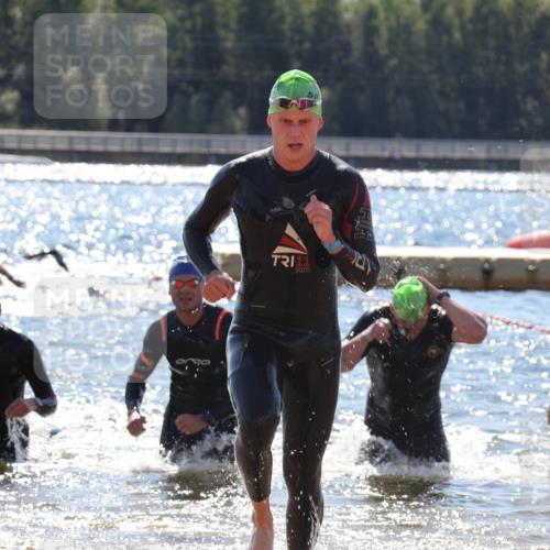 07.09.2025 - 19. Norderstedt Triathlon Luisa Fischer http://msf.ph/oto/8757132 07.09.2025 13:32:19 Schwimmen 993 meine-sportfotos.de