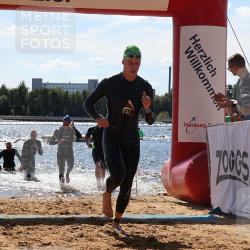 07.09.2025 - 19. Norderstedt Triathlon Luisa Fischer http://msf.ph/oto/8757167 07.09.2025 13:32:22 Schwimmen 428, 993, 1010, 1416 meine-sportfotos.de