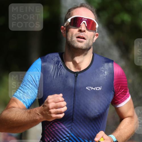 07.09.2025 - 19. Norderstedt Triathlon Michael Strokosch http://msf.ph/oto/8757168 07.09.2025 12:04:17 Laufen 1306 meine-sportfotos.de