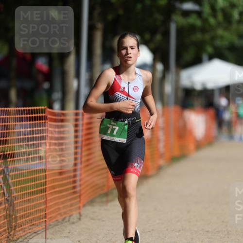 07.09.2025 - 19. Norderstedt Triathlon Michael Strokosch http://msf.ph/oto/8757177 07.09.2025 11:02:03 Laufen 77 meine-sportfotos.de