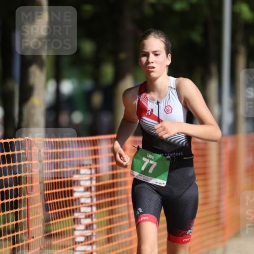 07.09.2025 - 19. Norderstedt Triathlon Michael Strokosch http://msf.ph/oto/8757213 07.09.2025 11:02:04 Laufen 77 meine-sportfotos.de