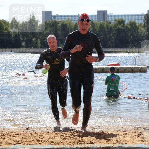 07.09.2025 - 19. Norderstedt Triathlon Luisa Fischer http://msf.ph/oto/8757233 07.09.2025 13:32:27 Schwimmen 428, 993, 1008, 1010, 1416 meine-sportfotos.de