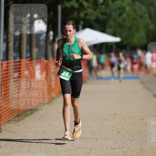 07.09.2025 - 19. Norderstedt Triathlon Michael Strokosch http://msf.ph/oto/8757242 07.09.2025 11:02:32 Laufen 124 meine-sportfotos.de