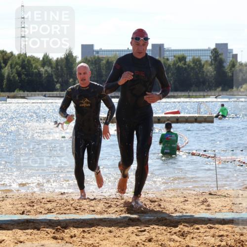 07.09.2025 - 19. Norderstedt Triathlon Luisa Fischer http://msf.ph/oto/8757243 07.09.2025 13:32:28 Schwimmen 428, 993, 1008, 1010, 1416 meine-sportfotos.de
