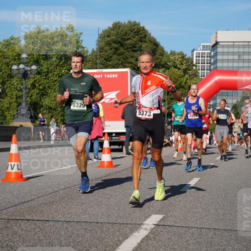 07.09.2025 - BARMER Alsterlauf Yannick Fuchs http://msf.ph/oto/8757246 07.09.2025 09:38:46 Laufen 5329, 5373, 3160, 2201, 2258, 3874, 4224, 207 meine-sportfotos.de
