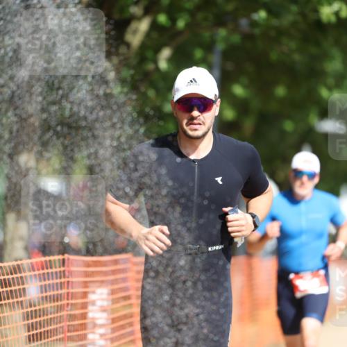 07.09.2025 - 19. Norderstedt Triathlon Michael Strokosch http://msf.ph/oto/8757284 07.09.2025 12:04:28 Laufen 191, 303, 736, 819 meine-sportfotos.de
