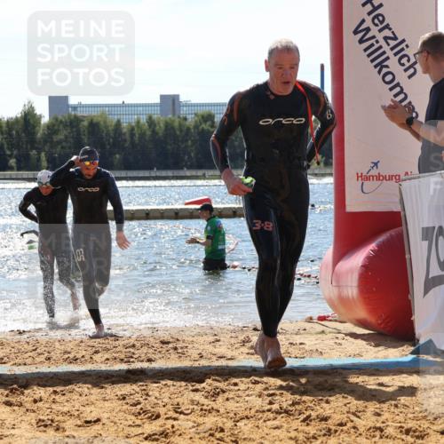 07.09.2025 - 19. Norderstedt Triathlon Luisa Fischer http://msf.ph/oto/8757464 07.09.2025 13:33:12 Schwimmen 908, 989, 990, 1020, 1027, 1438 meine-sportfotos.de