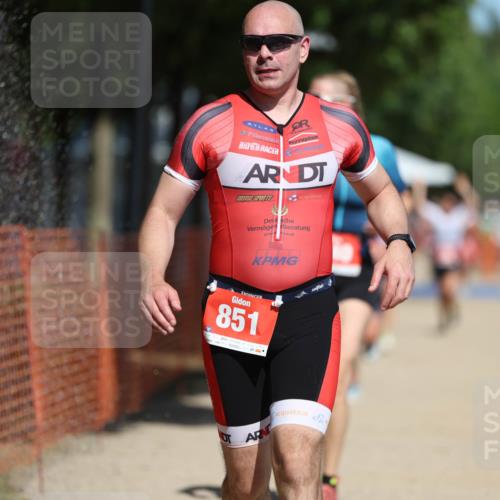 07.09.2025 - 19. Norderstedt Triathlon Michael Strokosch http://msf.ph/oto/8757465 07.09.2025 12:51:00 Laufen 140, 739, 851, 1224 meine-sportfotos.de