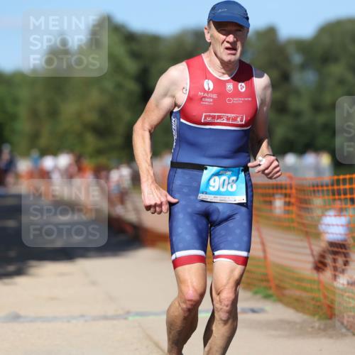 07.09.2025 - 19. Norderstedt Triathlon Michael Strokosch http://msf.ph/oto/8757495 07.09.2025 14:55:25 Laufen 908, 972, 1027 meine-sportfotos.de