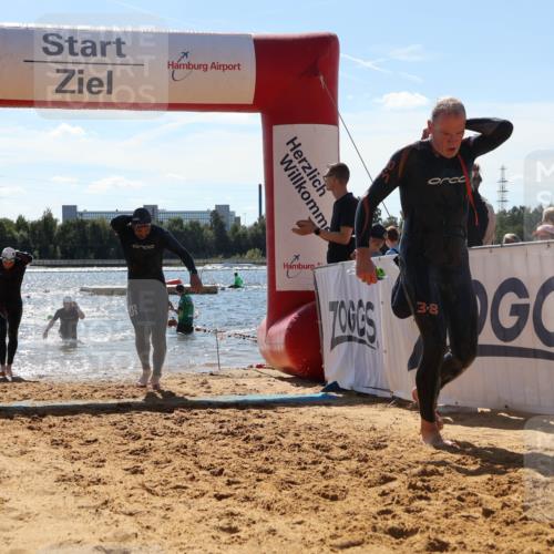 07.09.2025 - 19. Norderstedt Triathlon Luisa Fischer http://msf.ph/oto/8757497 07.09.2025 13:33:14 Schwimmen 863, 908, 989, 990, 1020, 1027, 1438 meine-sportfotos.de