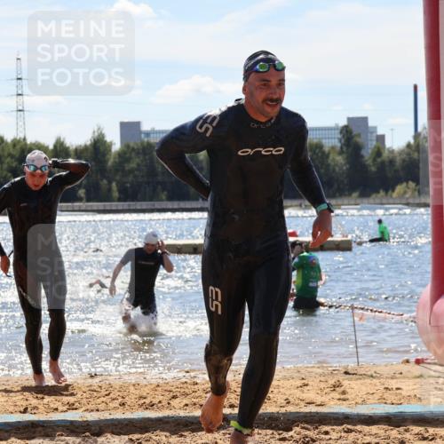 07.09.2025 - 19. Norderstedt Triathlon Luisa Fischer http://msf.ph/oto/8757503 07.09.2025 13:33:15 Schwimmen 863, 908, 989, 990, 1020, 1027, 1438 meine-sportfotos.de