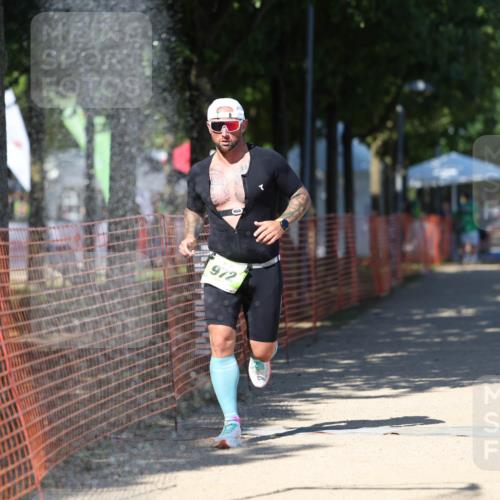 07.09.2025 - 19. Norderstedt Triathlon Michael Strokosch http://msf.ph/oto/8757515 07.09.2025 14:55:30 Laufen 972 meine-sportfotos.de