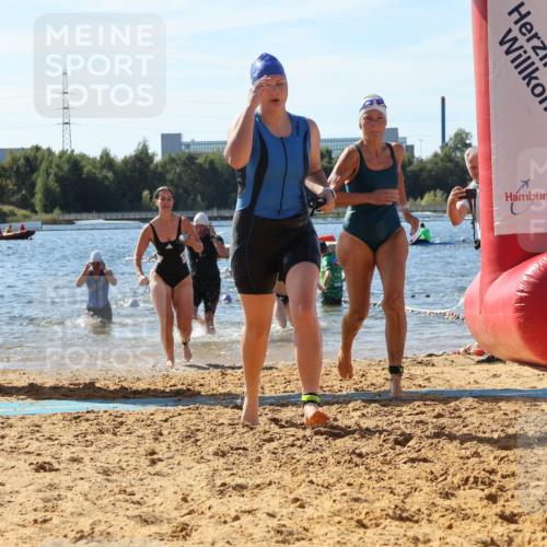 07.09.2025 - 19. Norderstedt Triathlon Luisa Fischer http://msf.ph/oto/8757518 07.09.2025 11:47:34 Schwimmen 239, 243, 1243, 1277, 1331, 1339 meine-sportfotos.de