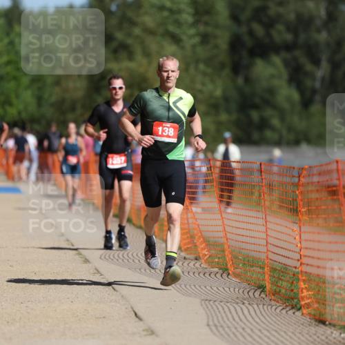 07.09.2025 - 19. Norderstedt Triathlon Michael Strokosch http://msf.ph/oto/8757540 07.09.2025 12:04:38 Laufen 138, 252, 1357 meine-sportfotos.de