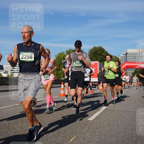 07.09.2025 - BARMER Alsterlauf Yannick Fuchs http://msf.ph/oto/8757547 07.09.2025 09:38:51 Laufen 874, 2258, 4357, 2935, 4224, 5991 meine-sportfotos.de