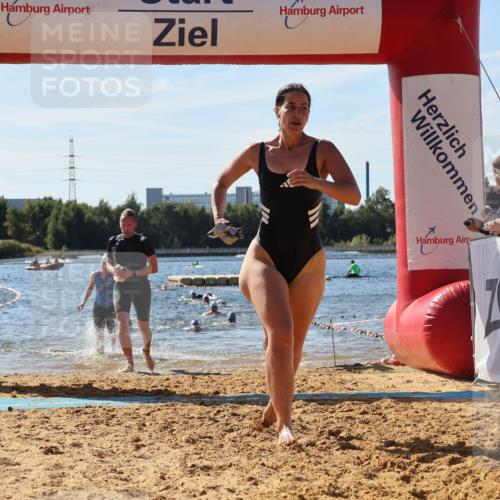 07.09.2025 - 19. Norderstedt Triathlon Luisa Fischer http://msf.ph/oto/8757570 07.09.2025 11:47:38 Schwimmen 239, 243, 1243, 1277, 1331, 1339, 1369 meine-sportfotos.de