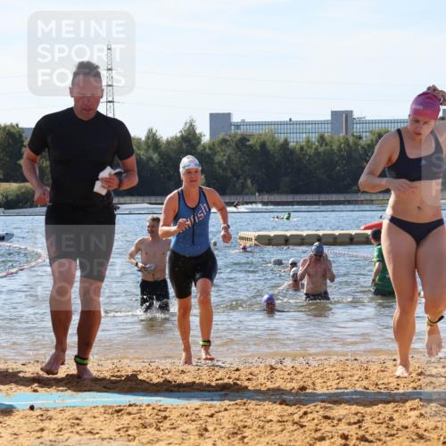 07.09.2025 - 19. Norderstedt Triathlon Luisa Fischer http://msf.ph/oto/8757577 07.09.2025 11:47:40 Schwimmen 239, 243, 1243, 1277, 1311, 1331, 1339, 1369 meine-sportfotos.de