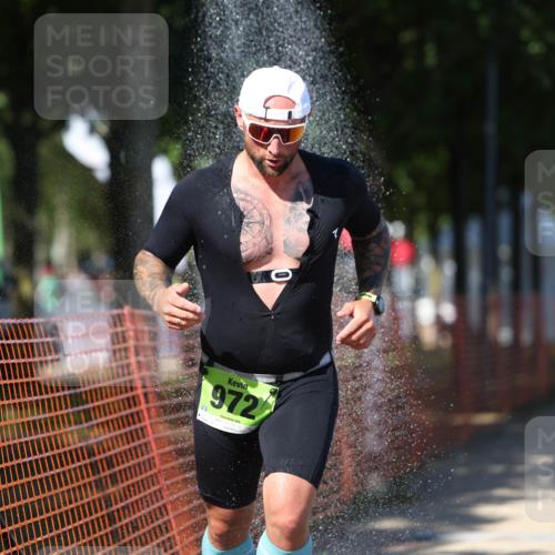 07.09.2025 - 19. Norderstedt Triathlon Michael Strokosch http://msf.ph/oto/8757585 07.09.2025 14:55:32 Laufen 972 meine-sportfotos.de