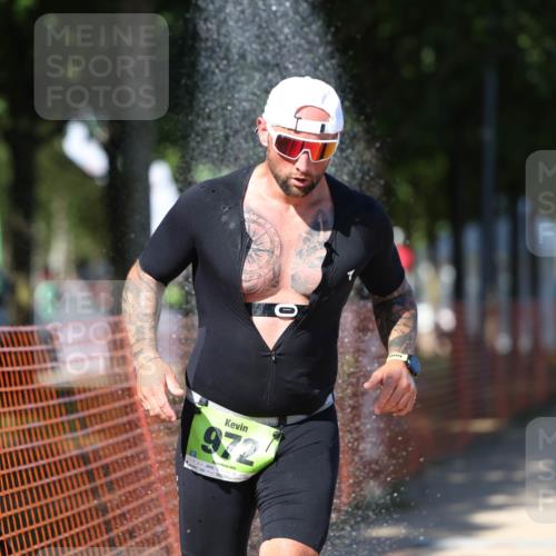 07.09.2025 - 19. Norderstedt Triathlon Michael Strokosch http://msf.ph/oto/8757603 07.09.2025 14:55:32 Laufen 972 meine-sportfotos.de