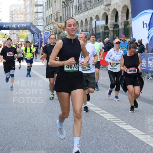 07.09.2025 - BARMER Alsterlauf Strokosch-Dieckow http://msf.ph/oto/8757609 07.09.2025 10:13:42 Ziel 2073, 2235, 2264, 2403, 2688, 3085, 3086, 3236, 3503, 3504, 3697, 3734, 3735, 4690, 4699, 5277, 5278, 5447, 5468, 5709, 5830, 6282, 6284, 6329, 6331, 8195, 8224, 8226 meine-sportfotos.de