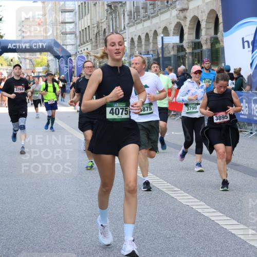07.09.2025 - BARMER Alsterlauf Strokosch-Dieckow http://msf.ph/oto/8757630 07.09.2025 10:13:42 Ziel 2073, 2235, 2264, 2403, 2688, 3085, 3086, 3236, 3503, 3504, 3697, 3734, 3735, 4690, 4699, 5277, 5278, 5447, 5468, 5709, 5830, 6282, 6284, 6329, 6331, 8195, 8224, 8226 meine-sportfotos.de