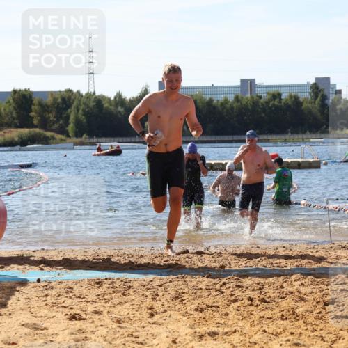 07.09.2025 - 19. Norderstedt Triathlon Luisa Fischer http://msf.ph/oto/8757637 07.09.2025 11:47:45 Schwimmen 239, 1243, 1277, 1311, 1331, 1339, 1369, 1392, 1398 meine-sportfotos.de