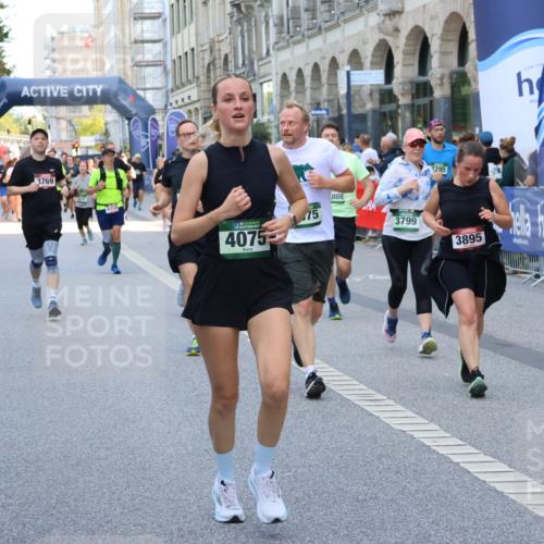 07.09.2025 - BARMER Alsterlauf Strokosch-Dieckow http://msf.ph/oto/8757658 07.09.2025 10:13:42 Ziel 2073, 2235, 2264, 2403, 2688, 3085, 3086, 3236, 3503, 3504, 3697, 3734, 3735, 4690, 4699, 5277, 5278, 5447, 5468, 5709, 5830, 6282, 6284, 6329, 6331, 8195, 8224, 8226 meine-sportfotos.de