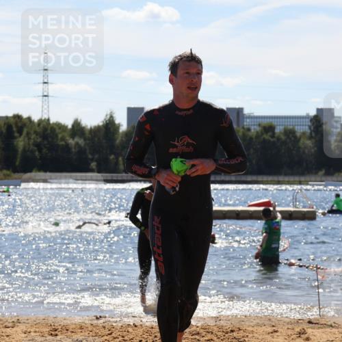07.09.2025 - 19. Norderstedt Triathlon Luisa Fischer http://msf.ph/oto/8757659 07.09.2025 13:33:40 Schwimmen 879, 964, 1014, 1406 meine-sportfotos.de