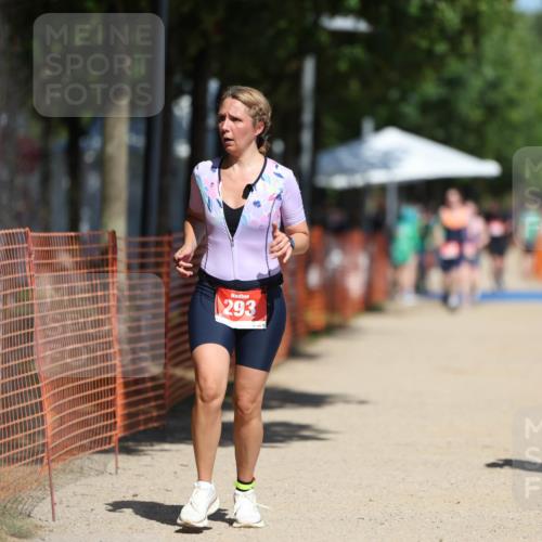 07.09.2025 - 19. Norderstedt Triathlon Michael Strokosch http://msf.ph/oto/8757724 07.09.2025 12:51:08 Laufen 293, 738, 1224 meine-sportfotos.de