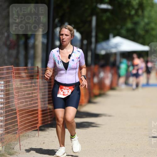 07.09.2025 - 19. Norderstedt Triathlon Michael Strokosch http://msf.ph/oto/8757737 07.09.2025 12:51:08 Laufen 293, 738, 1224 meine-sportfotos.de