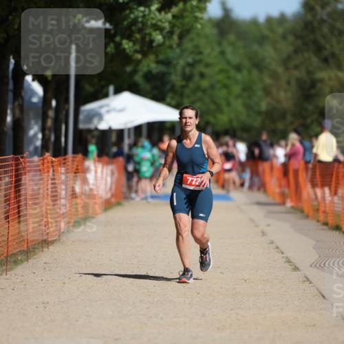 07.09.2025 - 19. Norderstedt Triathlon Michael Strokosch http://msf.ph/oto/8757766 07.09.2025 12:04:47 Laufen 252, 773, 1357 meine-sportfotos.de