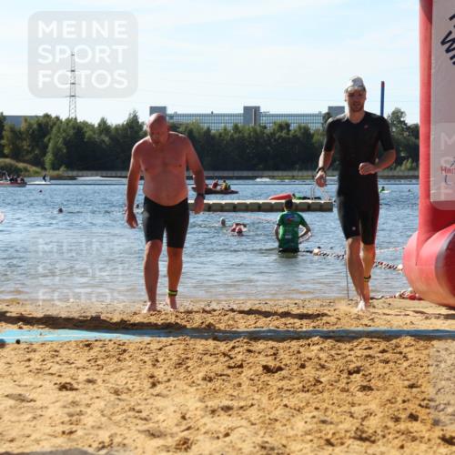 07.09.2025 - 19. Norderstedt Triathlon Luisa Fischer http://msf.ph/oto/8757781 07.09.2025 11:48:09 Schwimmen 227, 260, 1397 meine-sportfotos.de