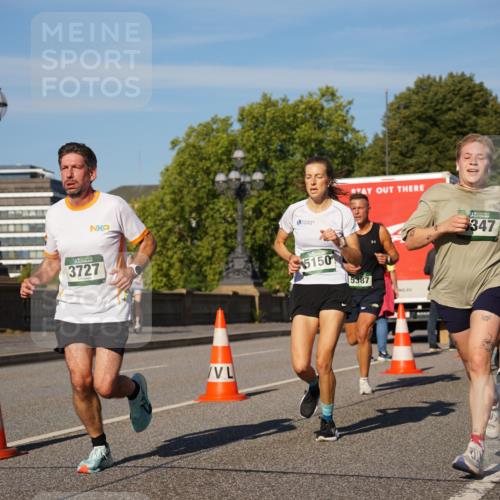 07.09.2025 - BARMER Alsterlauf Yannick Fuchs http://msf.ph/oto/8757795 07.09.2025 09:38:56 Laufen 3727, 5150, 5387, 347, 2404 meine-sportfotos.de