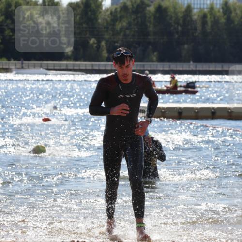 07.09.2025 - 19. Norderstedt Triathlon Luisa Fischer http://msf.ph/oto/8757812 07.09.2025 13:34:25 Schwimmen 393, 959, 973, 1029, 1465 meine-sportfotos.de