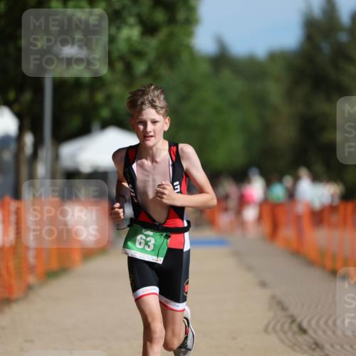 07.09.2025 - 19. Norderstedt Triathlon Michael Strokosch http://msf.ph/oto/8757919 07.09.2025 11:03:34 Laufen 63, 113 meine-sportfotos.de