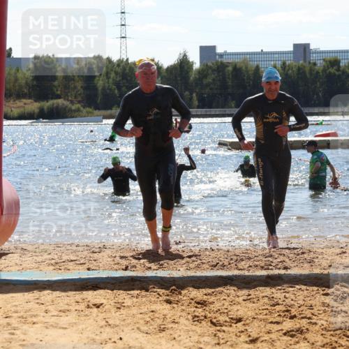 07.09.2025 - 19. Norderstedt Triathlon Luisa Fischer http://msf.ph/oto/8757938 07.09.2025 13:34:35 Schwimmen 369, 963, 1465 meine-sportfotos.de
