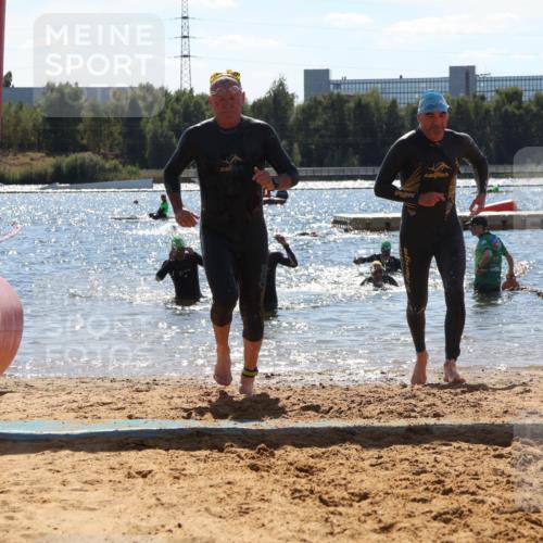 07.09.2025 - 19. Norderstedt Triathlon Luisa Fischer http://msf.ph/oto/8757942 07.09.2025 13:34:35 Schwimmen 369, 963, 1465 meine-sportfotos.de
