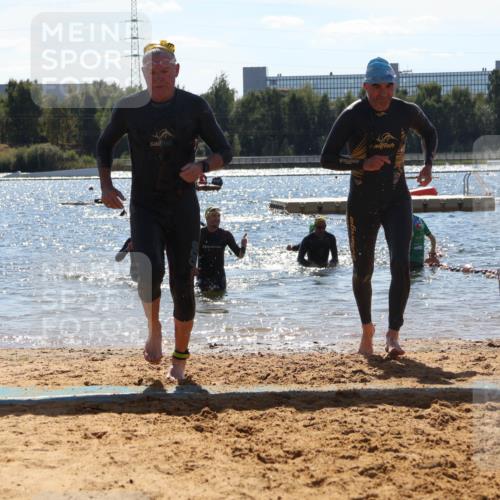 07.09.2025 - 19. Norderstedt Triathlon Luisa Fischer http://msf.ph/oto/8757951 07.09.2025 13:34:36 Schwimmen 369, 963, 1465 meine-sportfotos.de