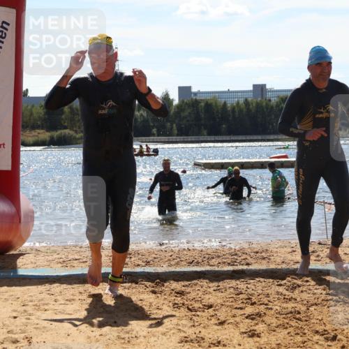 07.09.2025 - 19. Norderstedt Triathlon Luisa Fischer http://msf.ph/oto/8757974 07.09.2025 13:34:37 Schwimmen 369, 963, 991, 1465 meine-sportfotos.de