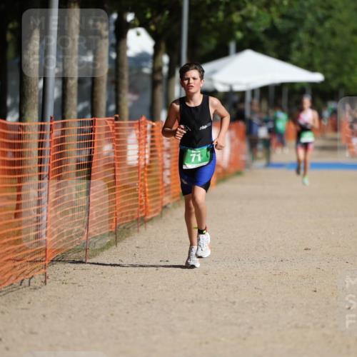 07.09.2025 - 19. Norderstedt Triathlon Michael Strokosch http://msf.ph/oto/8757994 07.09.2025 11:03:46 Laufen 71 meine-sportfotos.de