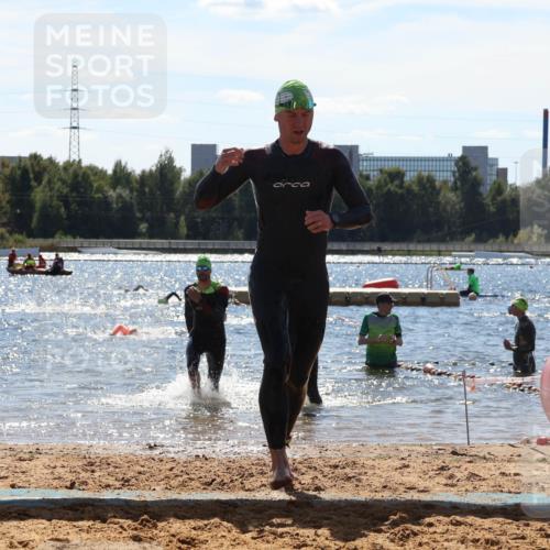07.09.2025 - 19. Norderstedt Triathlon Luisa Fischer http://msf.ph/oto/8758021 07.09.2025 13:34:46 Schwimmen 369, 877, 963, 991, 1469 meine-sportfotos.de