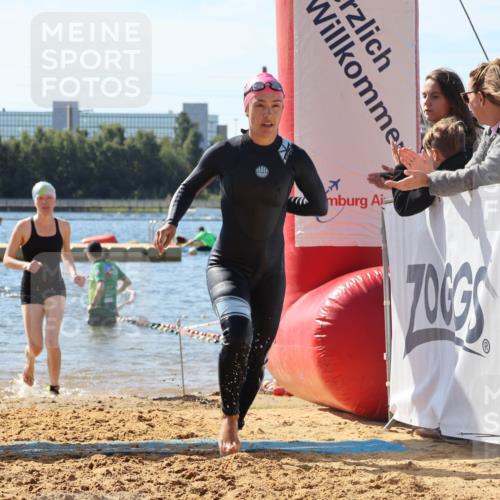 07.09.2025 - 19. Norderstedt Triathlon Luisa Fischer http://msf.ph/oto/8758022 07.09.2025 11:48:47 Schwimmen 208, 767, 808, 1242 meine-sportfotos.de