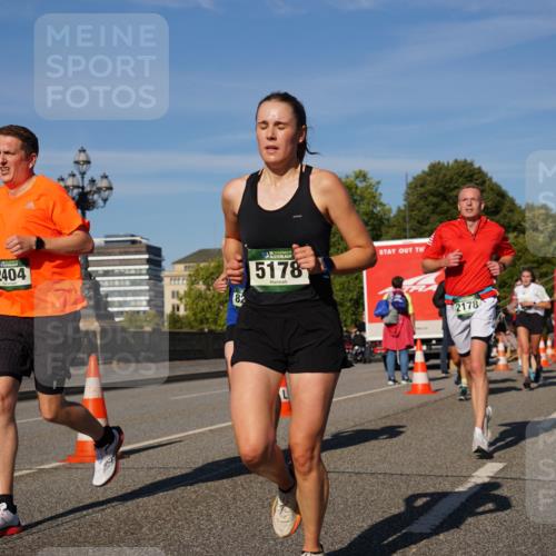 07.09.2025 - BARMER Alsterlauf Yannick Fuchs http://msf.ph/oto/8758059 07.09.2025 09:39:01 Laufen 2404, 82, 136, 5178, 2178, 212 meine-sportfotos.de