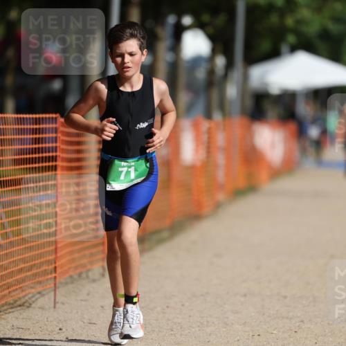 07.09.2025 - 19. Norderstedt Triathlon Michael Strokosch http://msf.ph/oto/8758141 07.09.2025 11:03:49 Laufen 71 meine-sportfotos.de