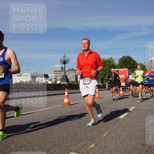 07.09.2025 - BARMER Alsterlauf Yannick Fuchs http://msf.ph/oto/8758144 07.09.2025 09:39:02 Laufen 8236, 2178 meine-sportfotos.de