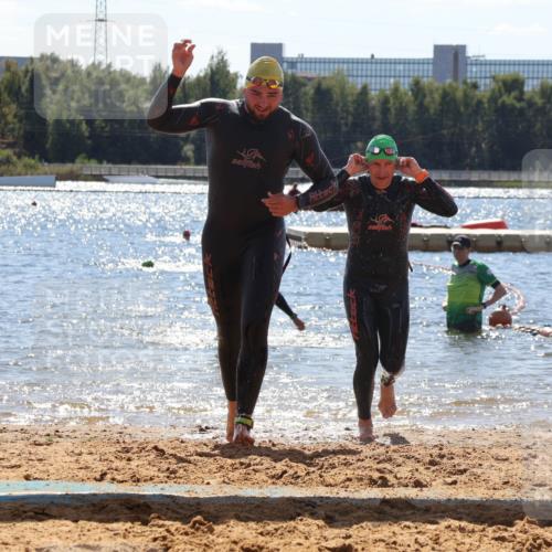 07.09.2025 - 19. Norderstedt Triathlon Luisa Fischer http://msf.ph/oto/8758151 07.09.2025 13:35:58 Schwimmen 364, 1462 meine-sportfotos.de