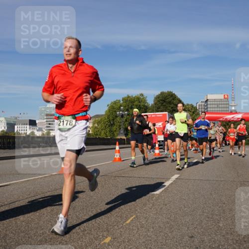 07.09.2025 - BARMER Alsterlauf Yannick Fuchs http://msf.ph/oto/8758165 07.09.2025 09:39:02 Laufen 2178 meine-sportfotos.de