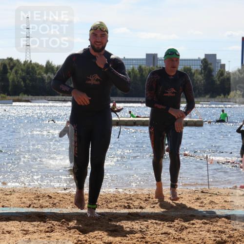 07.09.2025 - 19. Norderstedt Triathlon Luisa Fischer http://msf.ph/oto/8758176 07.09.2025 13:36:00 Schwimmen 364, 382, 1462 meine-sportfotos.de