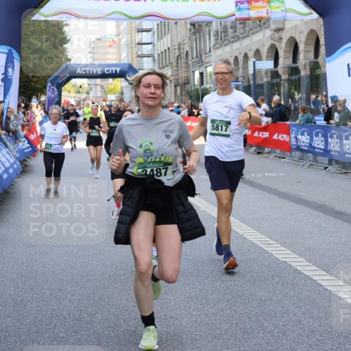 07.09.2025 - BARMER Alsterlauf Strokosch-Dieckow http://msf.ph/oto/8758198 07.09.2025 10:13:36 Ziel 2073, 2235, 2264, 2876, 3031, 3085, 3086, 3332, 3333, 3334, 3379, 4690, 4761, 5059, 5447, 5709, 5743, 5830, 6317, 6318, 6329, 6331, 8195, 8226, 8417 meine-sportfotos.de